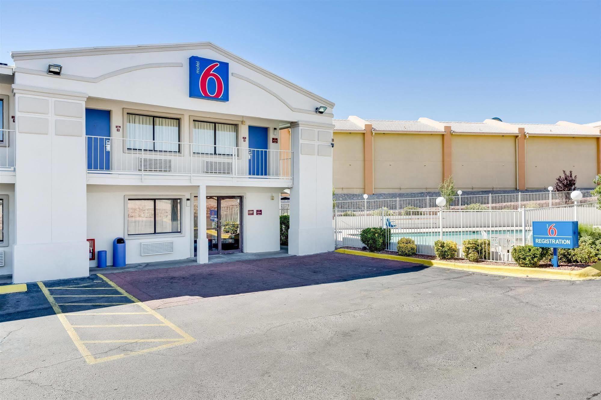Motel 6-El Paso, Tx - West Exteriör bild