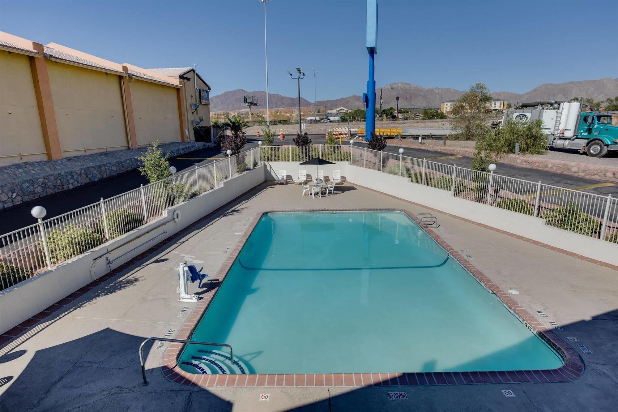 Motel 6-El Paso, Tx - West Exteriör bild